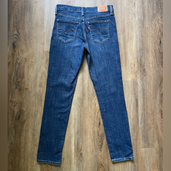 Levi’s 311 Shaping Skinny Jeans - Picture 2 of 3